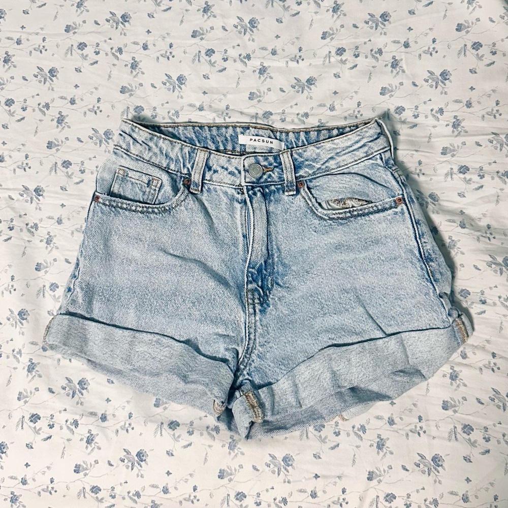 Pacsun mom shorts